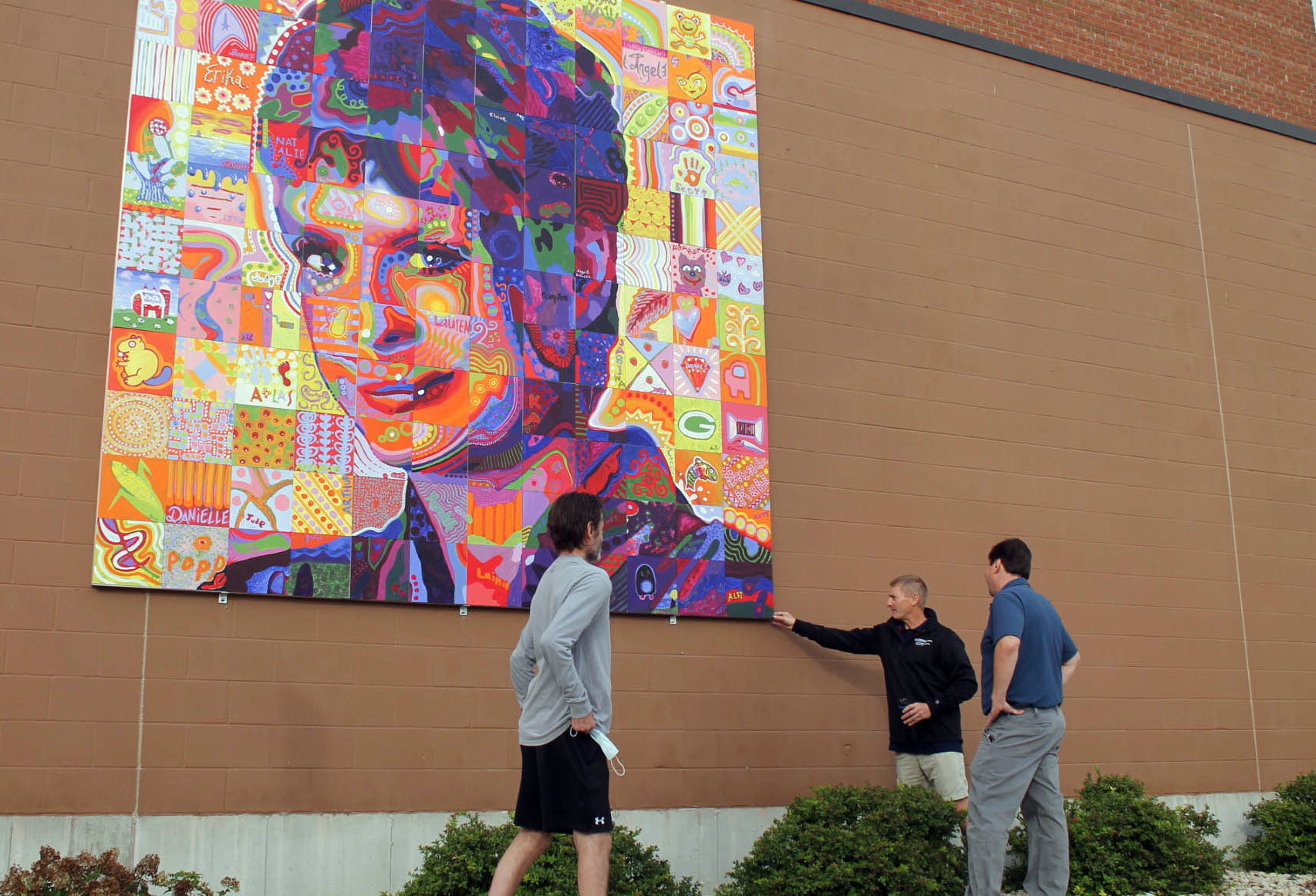 Mural is up